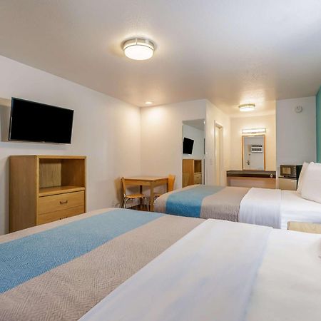 Motel 6-Canby, Or المظهر الخارجي الصورة